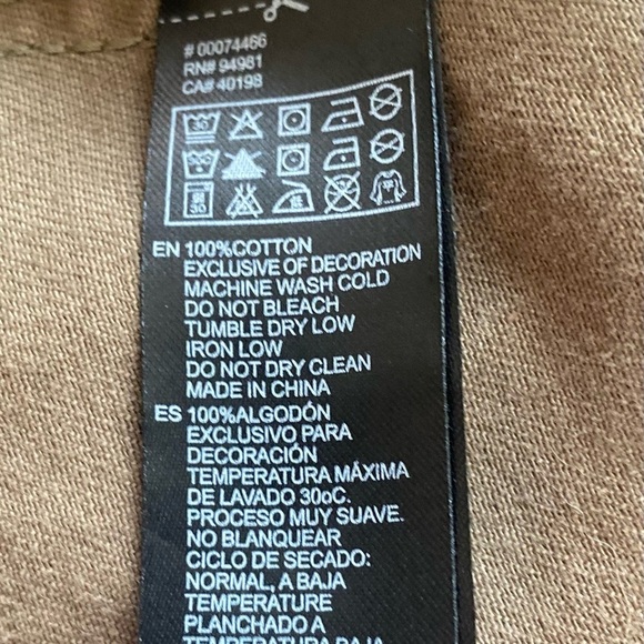 Life in Progress Military Olive Green Button Up Long Sleeve Shirt Size Medium. - Picture 14 of 15